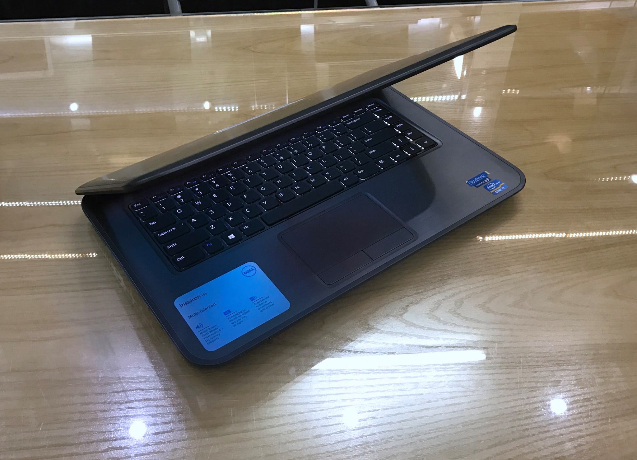 Laptop Dell Inspiron 15z 5523-9.jpg